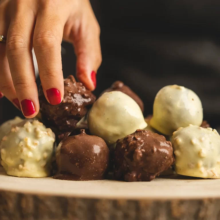 Os bombons de salame de chocolate d’O Lisboeta já chegaram a Cascais