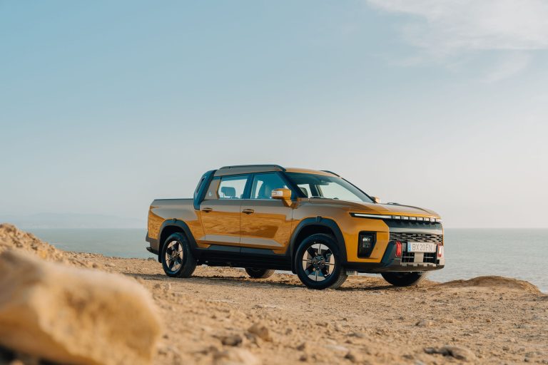 Já chegou a Portugal a primeira pick-up elétrica da marca coreana KGM