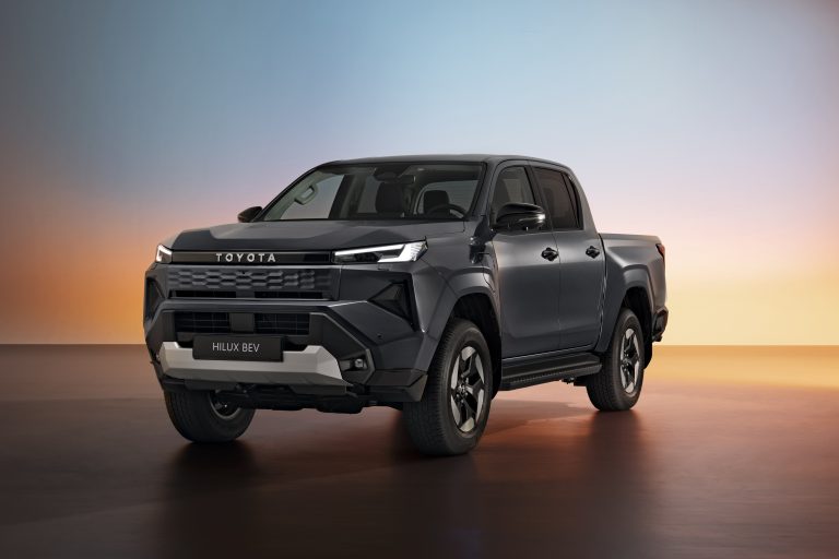 Toyota Hilux entra na era elétrica com uma nova geração