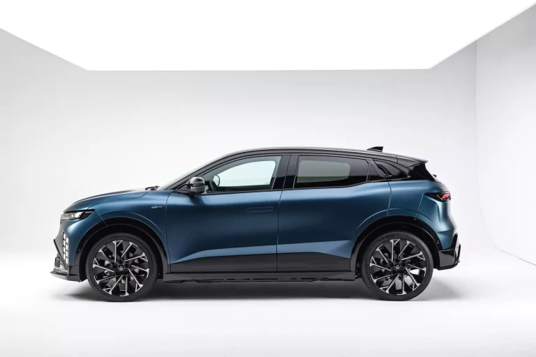 Renault Megane E-Tech elétrico com mais autonomia e tecnologia