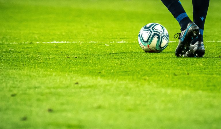 Hisense celebra início do Campeonato do Mundo da FIFA 2026™ impulsionando a inovação em RGB MiniLED