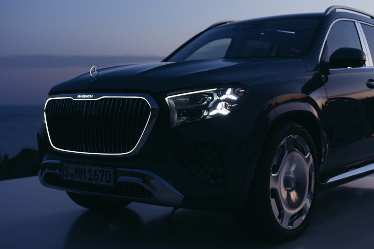 Novo Mercedes-Maybach GLS: viajar no topo do mundo