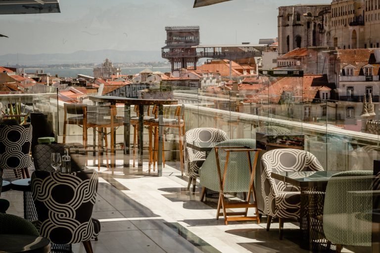 Rossio Gastrobar lança ciclo de encontros com produtores de vinho para reforçar a experiência vínica