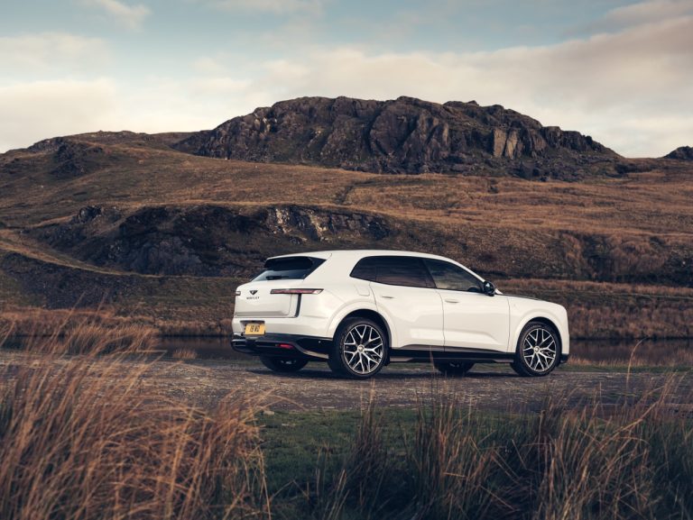 Bentley Torcal First Edition: 888 razões para uma estreia em grande